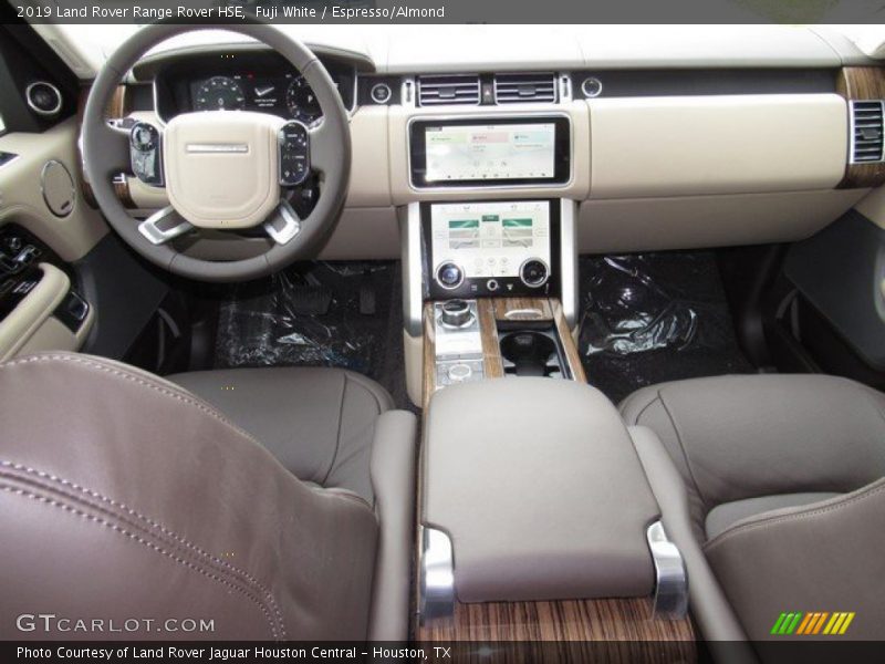 Fuji White / Espresso/Almond 2019 Land Rover Range Rover HSE