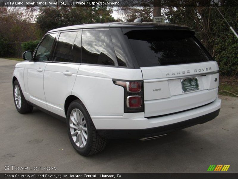 Fuji White / Espresso/Almond 2019 Land Rover Range Rover HSE