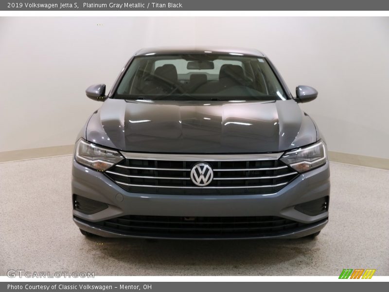 Platinum Gray Metallic / Titan Black 2019 Volkswagen Jetta S