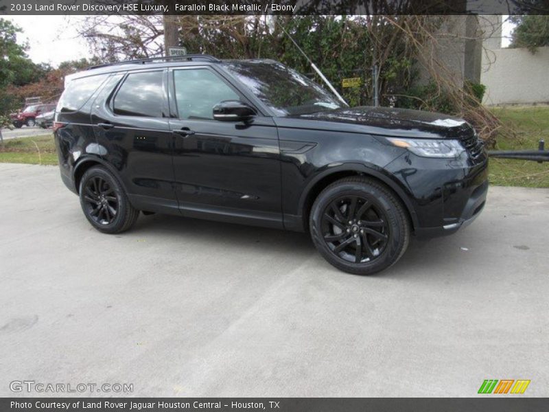 Farallon Black Metallic / Ebony 2019 Land Rover Discovery HSE Luxury