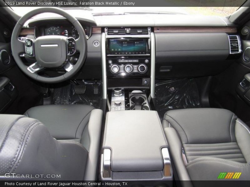 Farallon Black Metallic / Ebony 2019 Land Rover Discovery HSE Luxury