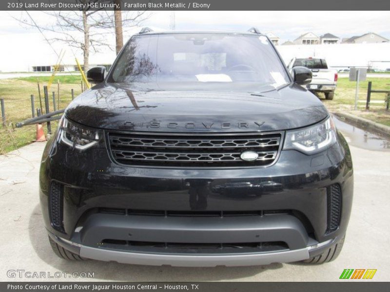 Farallon Black Metallic / Ebony 2019 Land Rover Discovery HSE Luxury