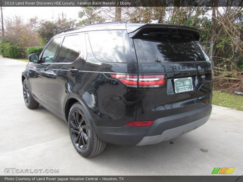 Farallon Black Metallic / Ebony 2019 Land Rover Discovery HSE Luxury