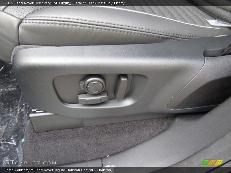 Farallon Black Metallic / Ebony 2019 Land Rover Discovery HSE Luxury
