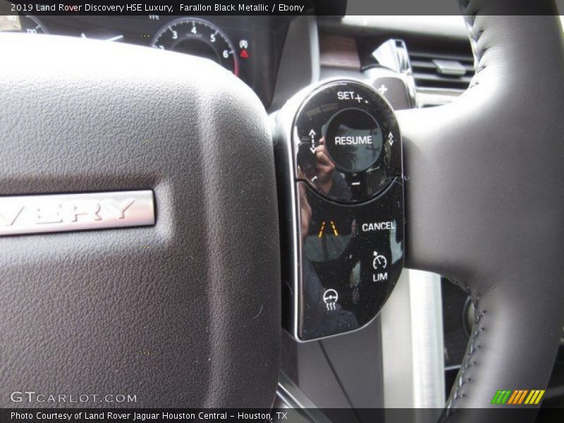 Farallon Black Metallic / Ebony 2019 Land Rover Discovery HSE Luxury