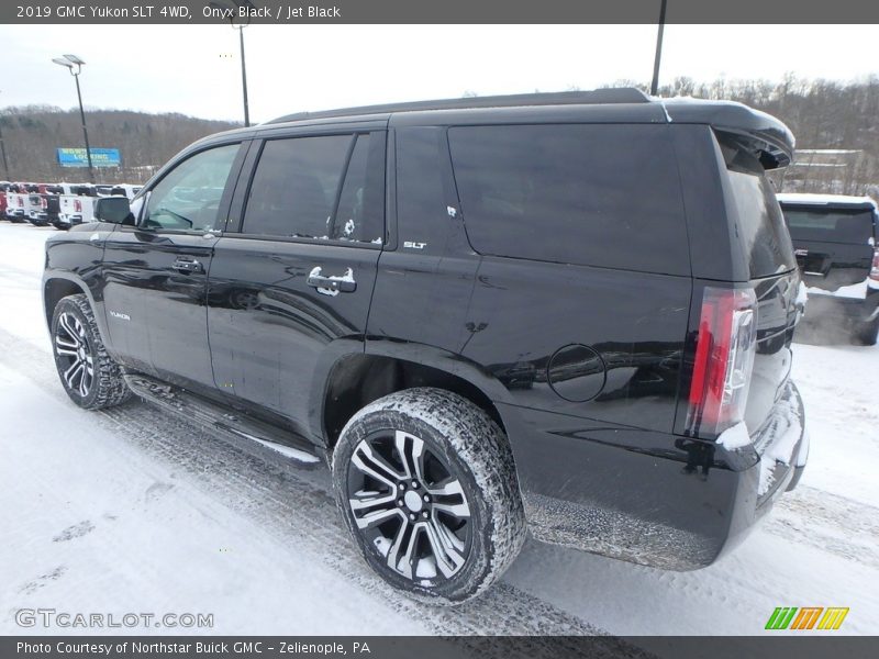 Onyx Black / Jet Black 2019 GMC Yukon SLT 4WD