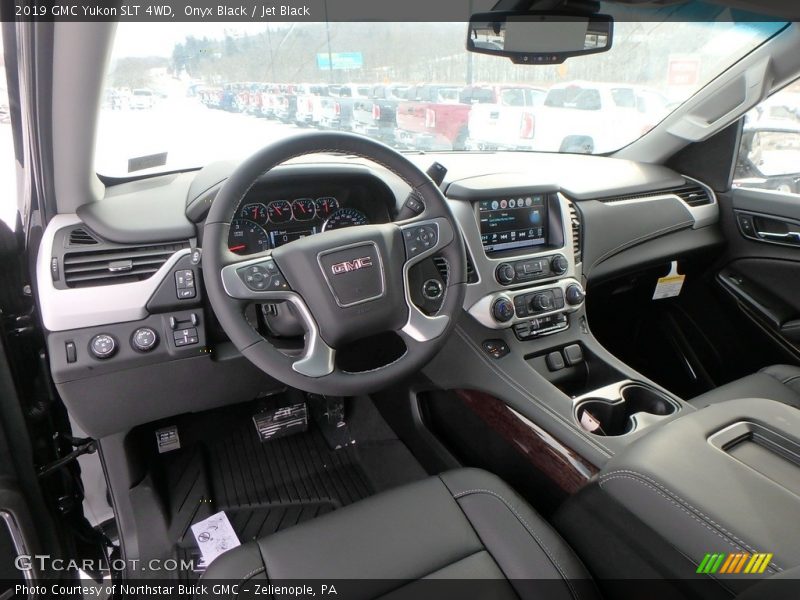 Onyx Black / Jet Black 2019 GMC Yukon SLT 4WD
