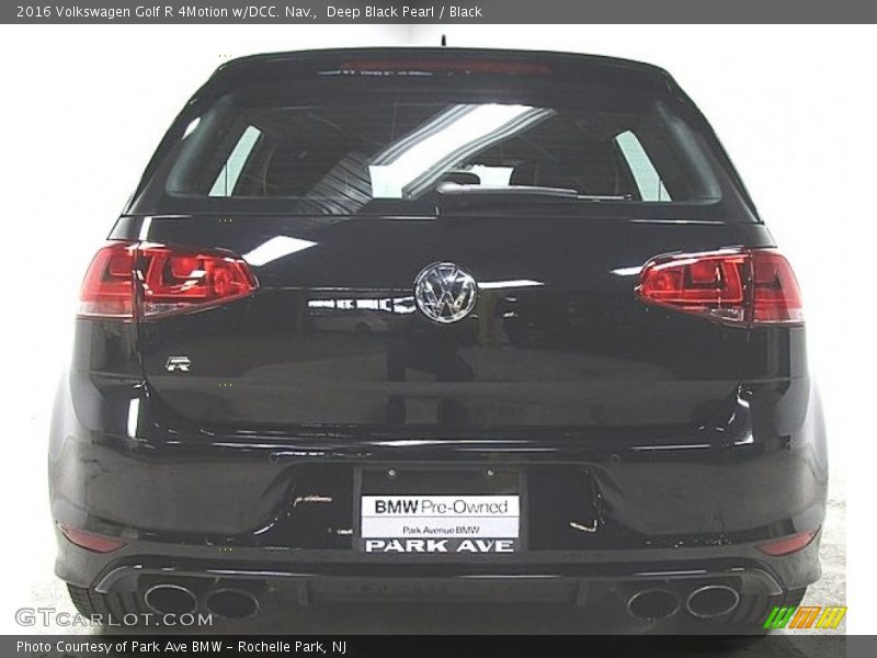 Deep Black Pearl / Black 2016 Volkswagen Golf R 4Motion w/DCC. Nav.