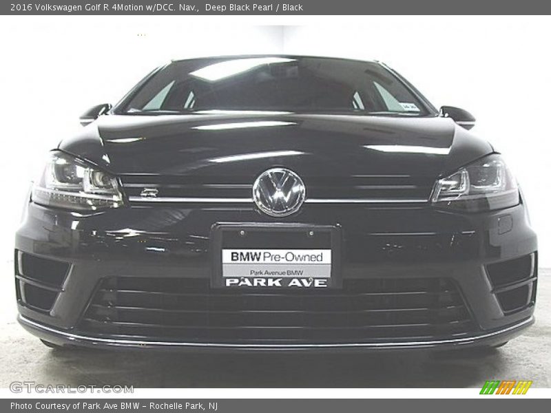 Deep Black Pearl / Black 2016 Volkswagen Golf R 4Motion w/DCC. Nav.