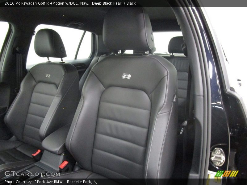 Deep Black Pearl / Black 2016 Volkswagen Golf R 4Motion w/DCC. Nav.