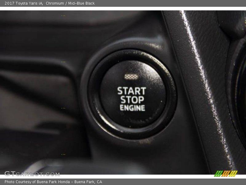Chromium / Mid-Blue Black 2017 Toyota Yaris iA