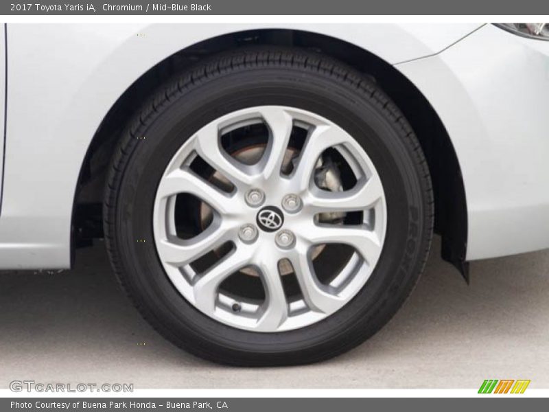 Chromium / Mid-Blue Black 2017 Toyota Yaris iA