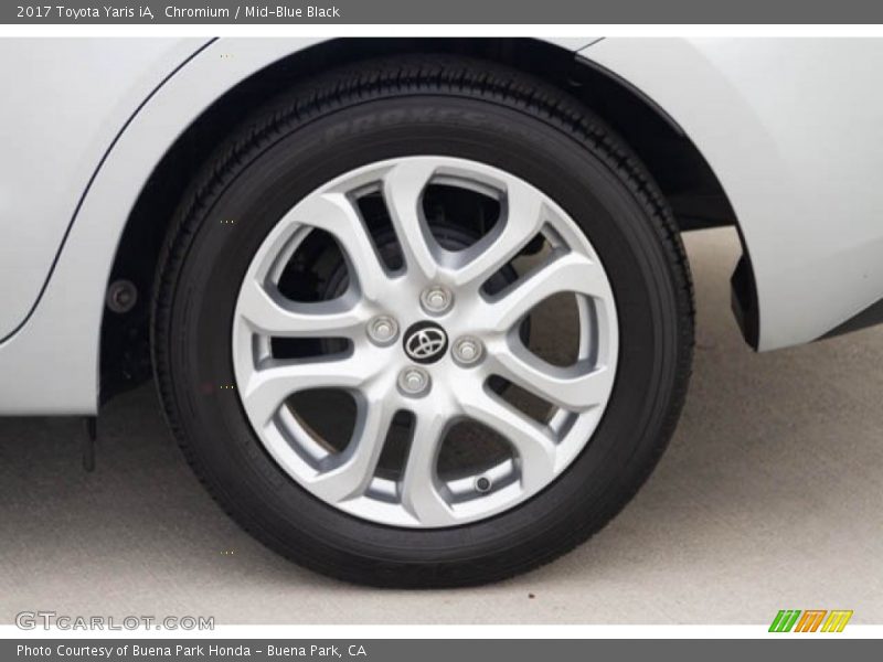 Chromium / Mid-Blue Black 2017 Toyota Yaris iA