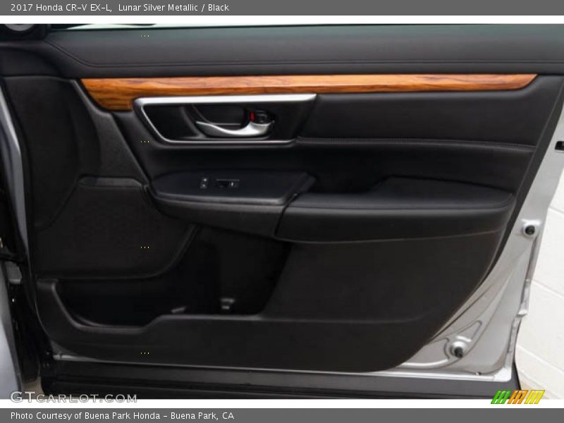 Lunar Silver Metallic / Black 2017 Honda CR-V EX-L