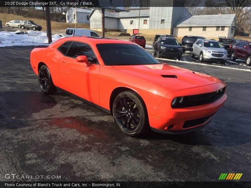 Go Mango / Black 2018 Dodge Challenger SXT
