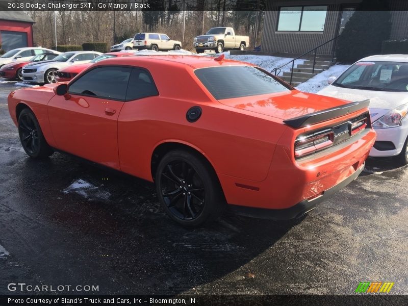 Go Mango / Black 2018 Dodge Challenger SXT