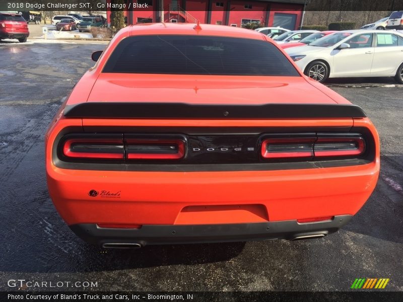 Go Mango / Black 2018 Dodge Challenger SXT