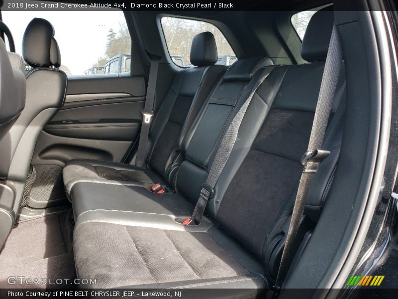 Diamond Black Crystal Pearl / Black 2018 Jeep Grand Cherokee Altitude 4x4