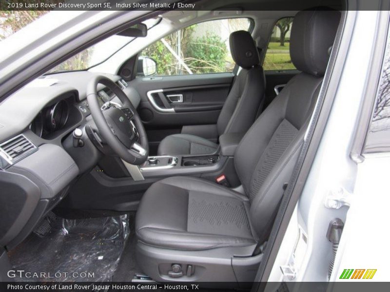  2019 Discovery Sport SE Ebony Interior