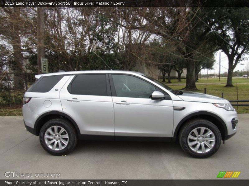  2019 Discovery Sport SE Indus Silver Metallic