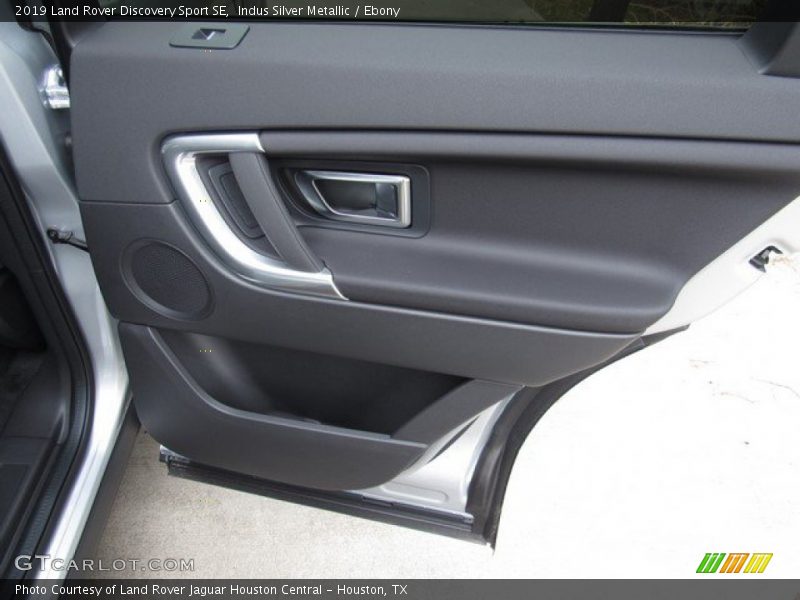 Door Panel of 2019 Discovery Sport SE