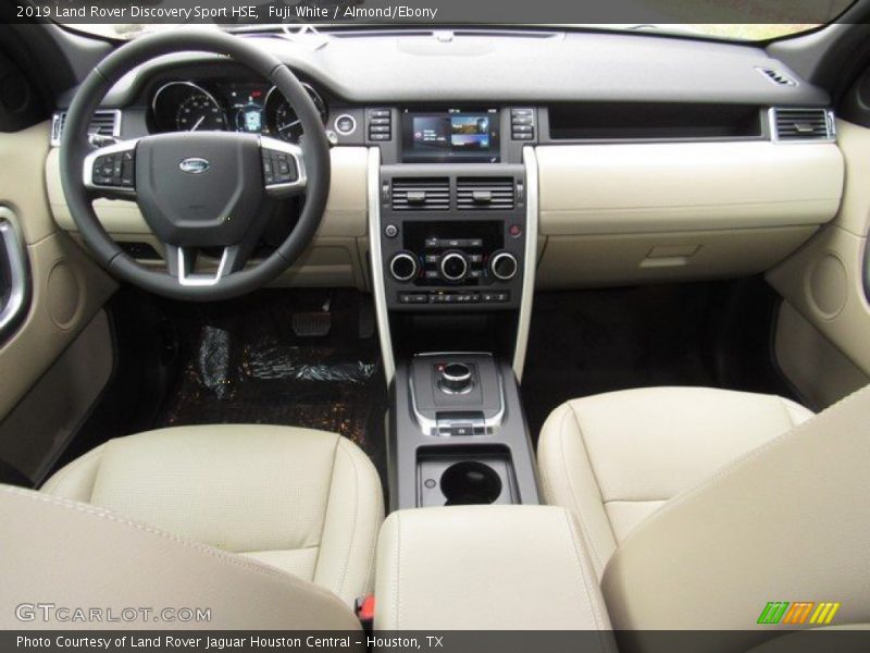 Dashboard of 2019 Discovery Sport HSE