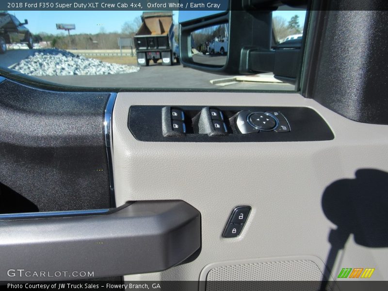 Oxford White / Earth Gray 2018 Ford F350 Super Duty XLT Crew Cab 4x4