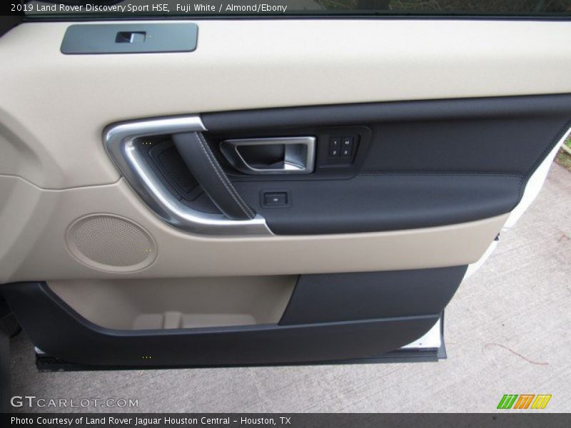 Door Panel of 2019 Discovery Sport HSE