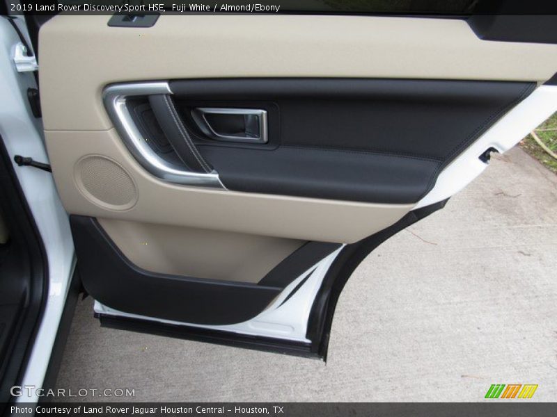Door Panel of 2019 Discovery Sport HSE