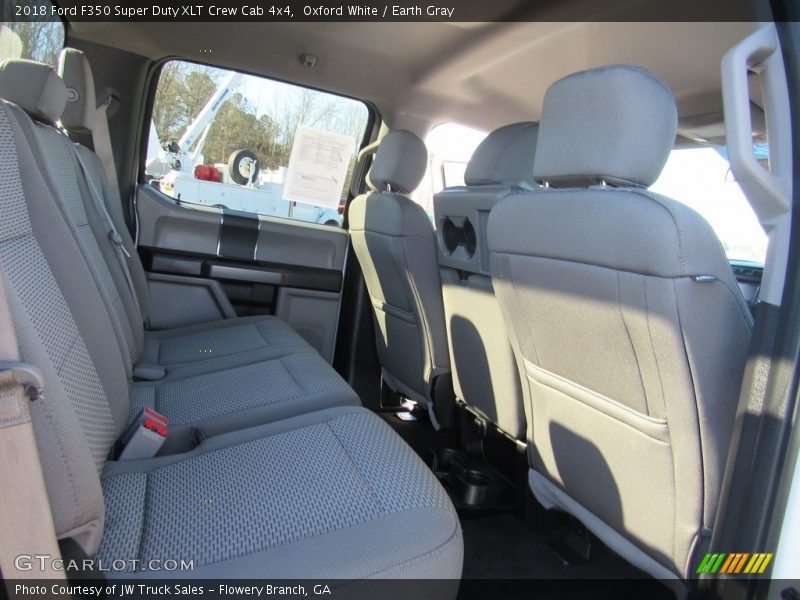 Oxford White / Earth Gray 2018 Ford F350 Super Duty XLT Crew Cab 4x4