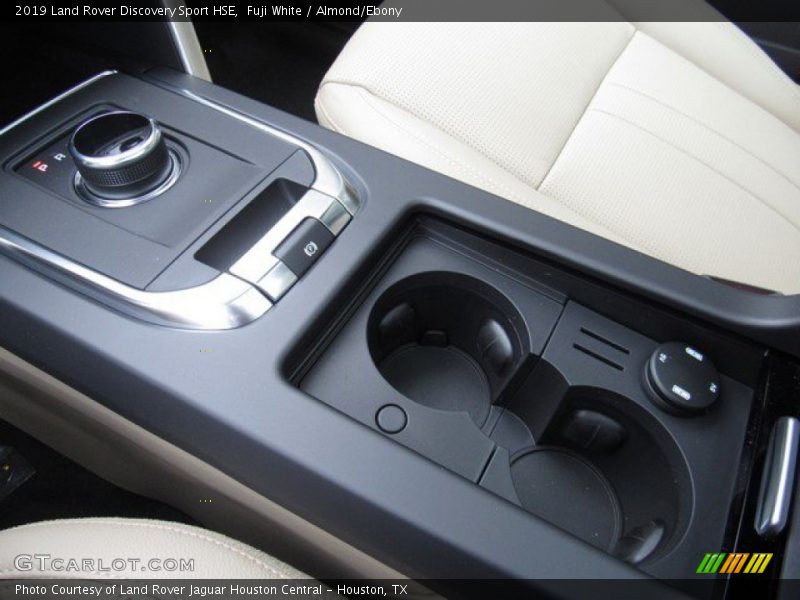 Fuji White / Almond/Ebony 2019 Land Rover Discovery Sport HSE