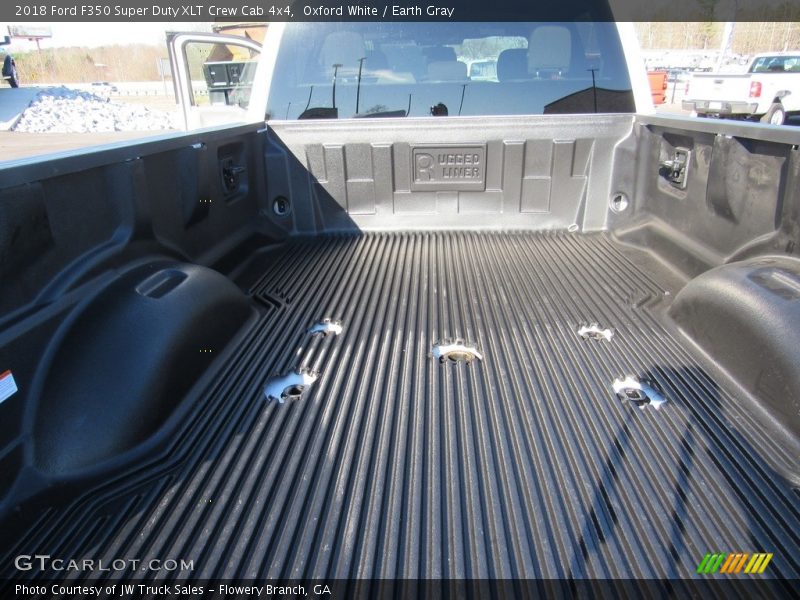 Oxford White / Earth Gray 2018 Ford F350 Super Duty XLT Crew Cab 4x4