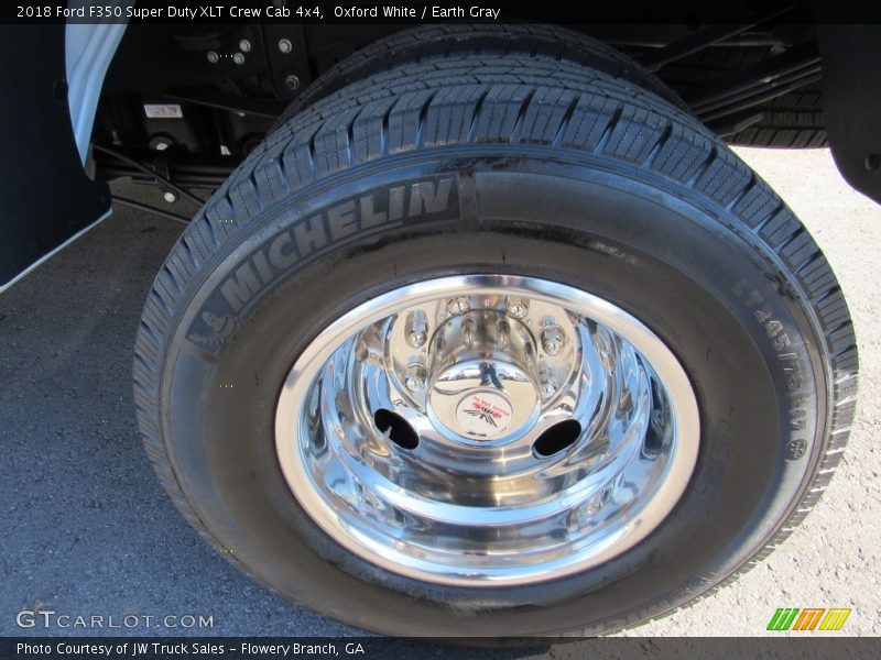 Oxford White / Earth Gray 2018 Ford F350 Super Duty XLT Crew Cab 4x4