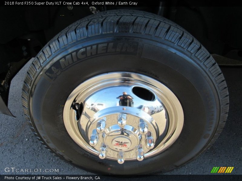 Oxford White / Earth Gray 2018 Ford F350 Super Duty XLT Crew Cab 4x4