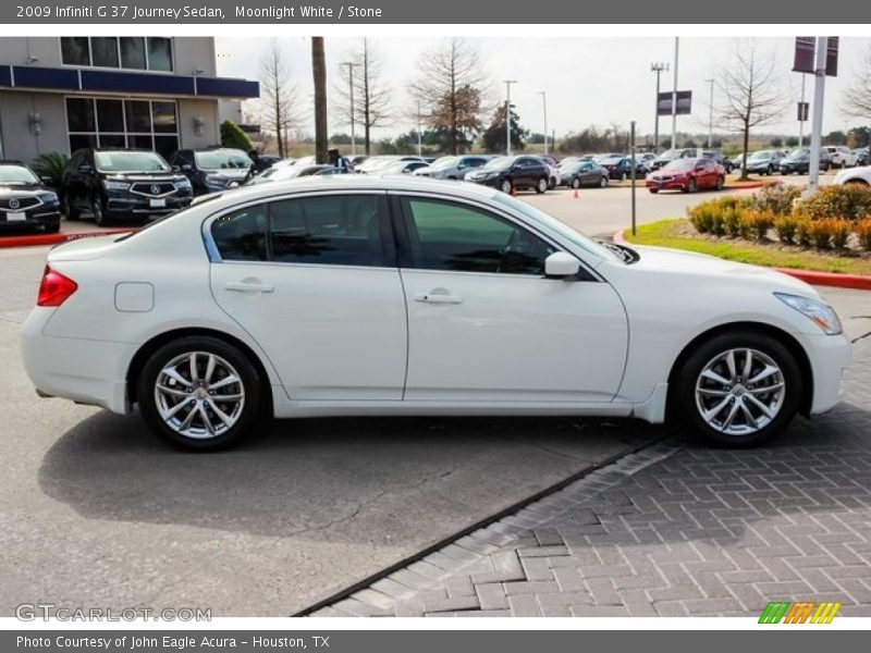Moonlight White / Stone 2009 Infiniti G 37 Journey Sedan