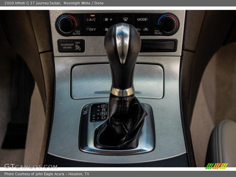 Moonlight White / Stone 2009 Infiniti G 37 Journey Sedan