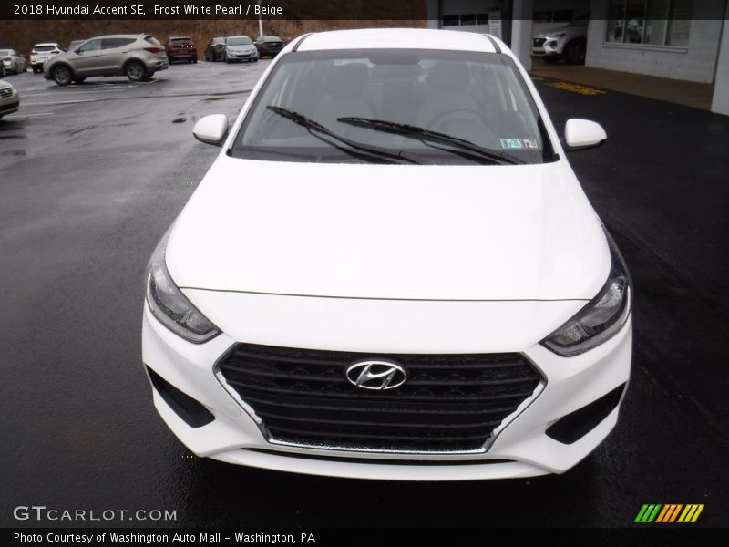 Frost White Pearl / Beige 2018 Hyundai Accent SE