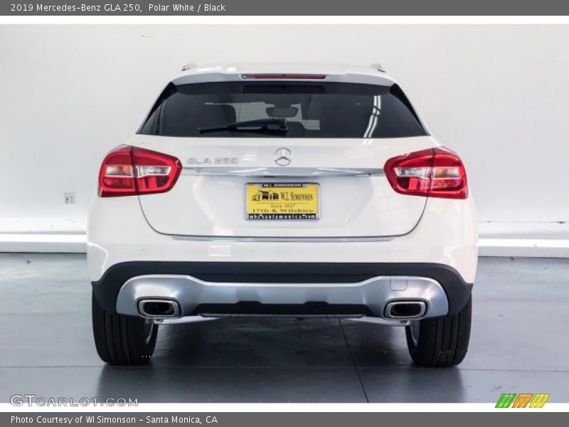 Polar White / Black 2019 Mercedes-Benz GLA 250