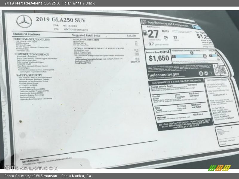 Polar White / Black 2019 Mercedes-Benz GLA 250