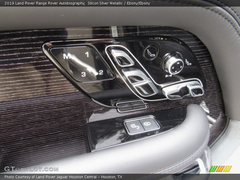 Controls of 2019 Range Rover Autobiography