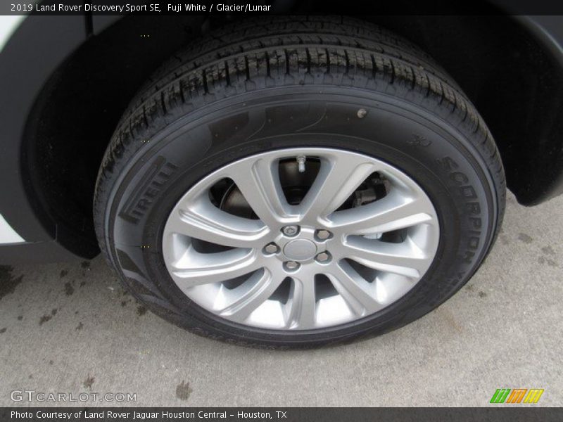  2019 Discovery Sport SE Wheel
