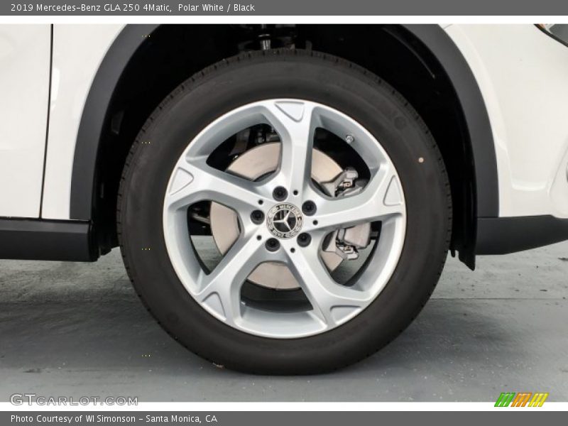 Polar White / Black 2019 Mercedes-Benz GLA 250 4Matic