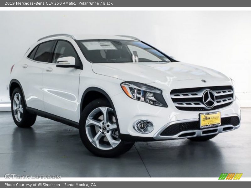 Polar White / Black 2019 Mercedes-Benz GLA 250 4Matic