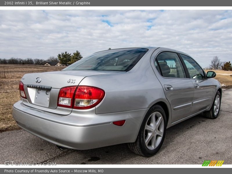 Brilliant Silver Metallic / Graphite 2002 Infiniti I 35