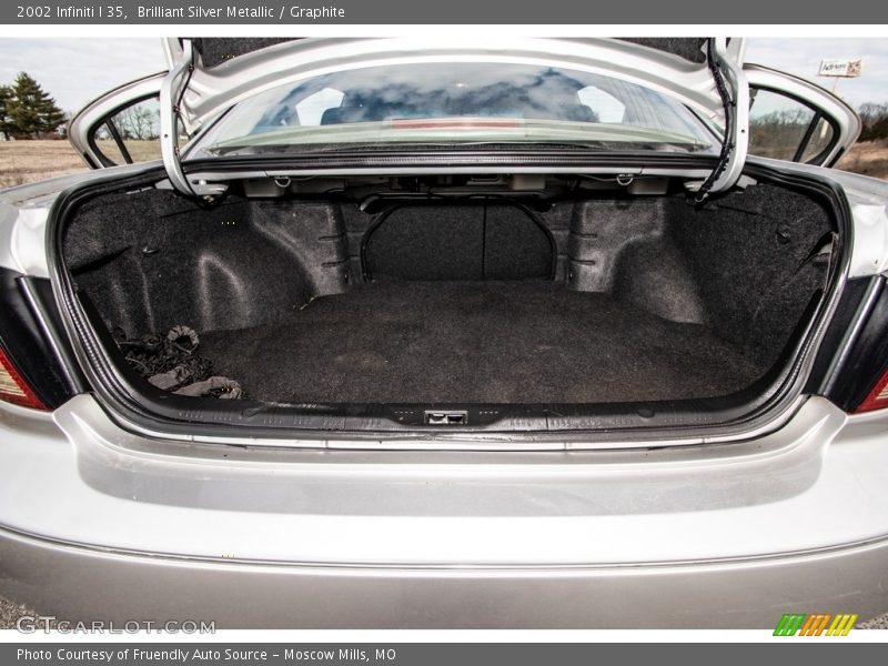Brilliant Silver Metallic / Graphite 2002 Infiniti I 35