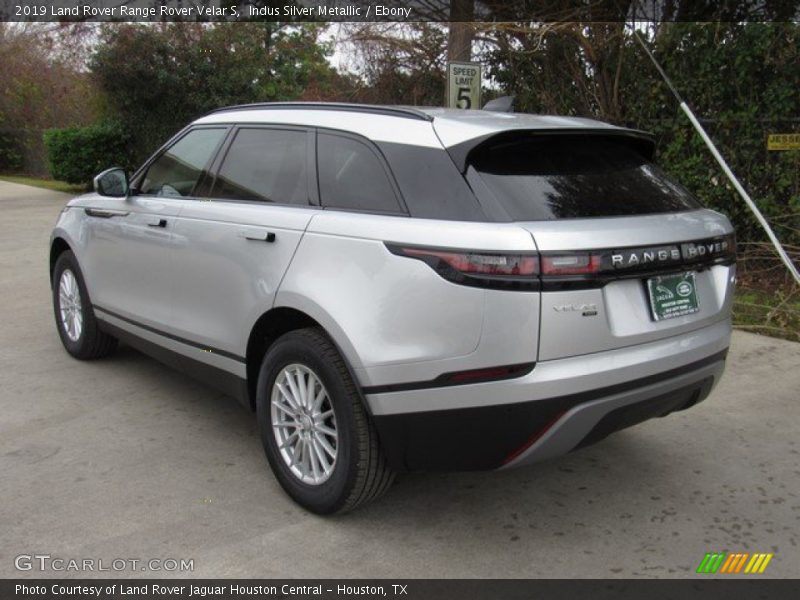 Indus Silver Metallic / Ebony 2019 Land Rover Range Rover Velar S