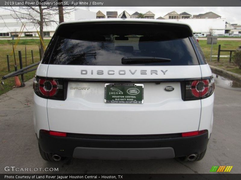 Fuji White / Ebony 2019 Land Rover Discovery Sport SE