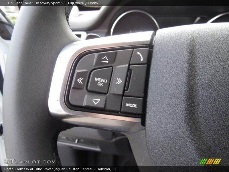 Fuji White / Ebony 2019 Land Rover Discovery Sport SE