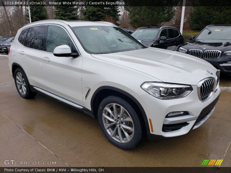 Mineral White Metallic / Canberra Beige/Black 2019 BMW X3 xDrive30i