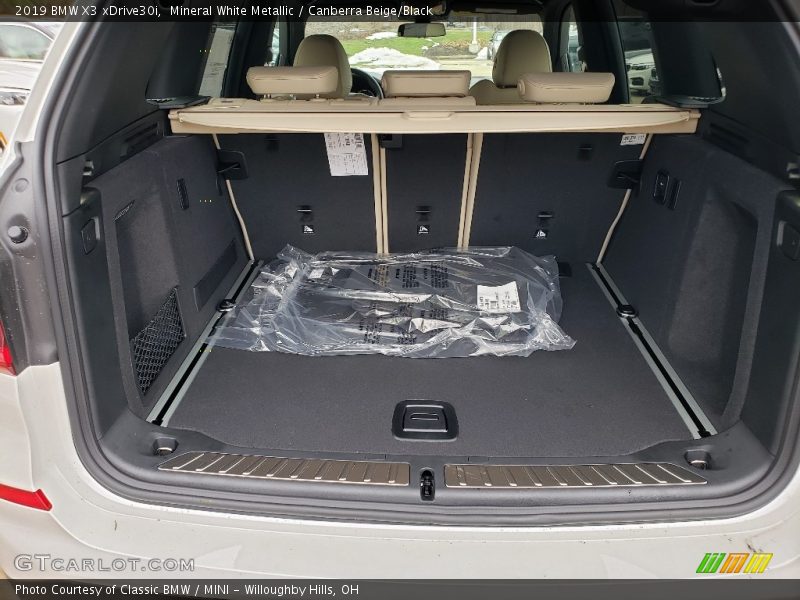 Mineral White Metallic / Canberra Beige/Black 2019 BMW X3 xDrive30i
